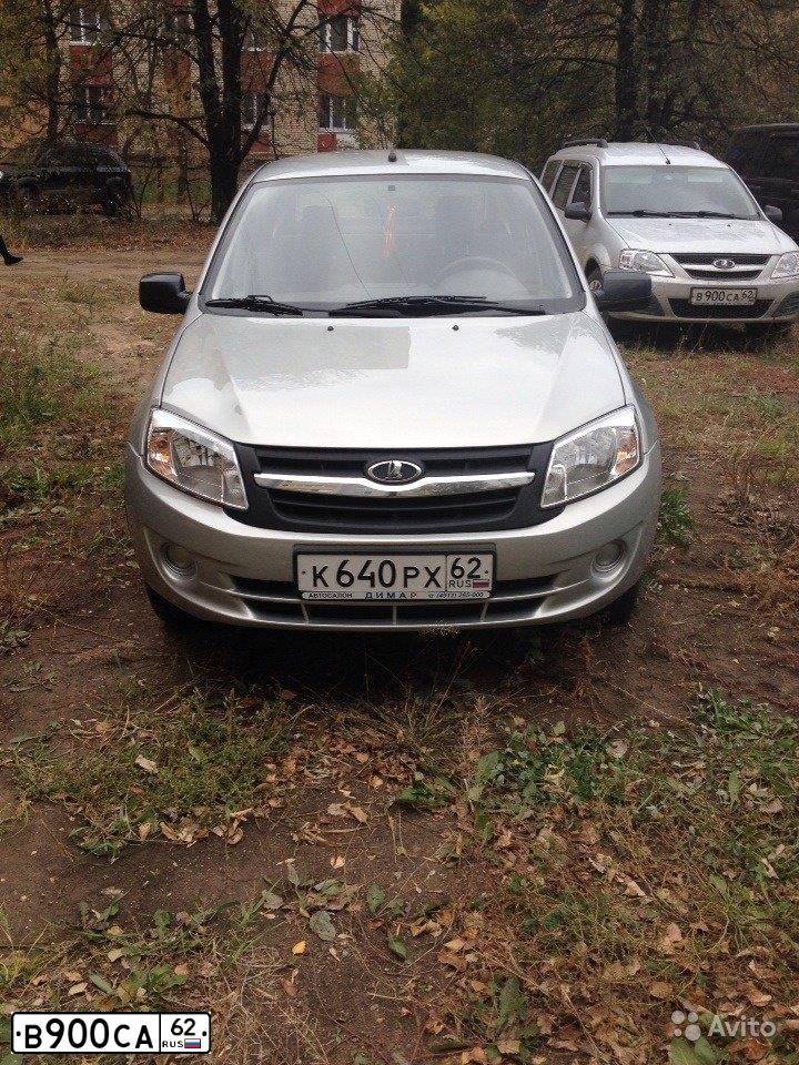 Фото автомобиля LADA LARGUS, 2014 — госномер В900СА62. Цвет: Серебристый
