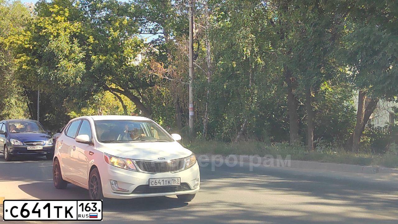 Фото автомобиля KIA RIO, 2012 — госномер С641ТК163. Цвет: БЕЛЫЙ