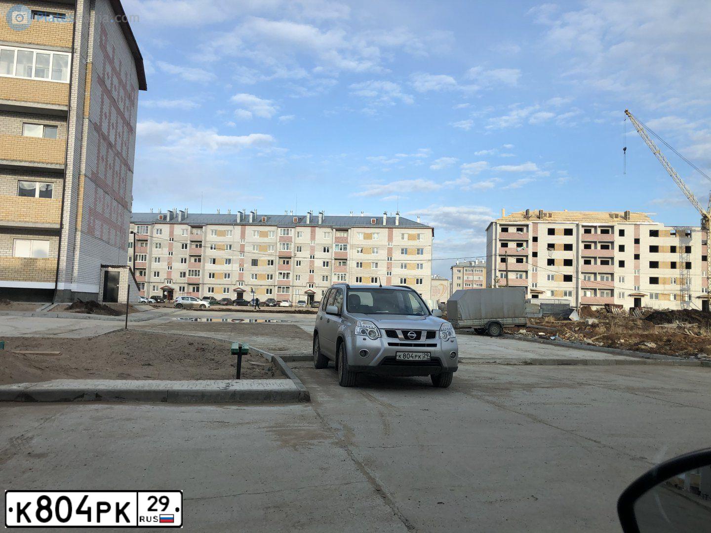 Фото автомобиля NISSAN X-TRAIL, 2012 — госномер О097УР76. Цвет: СЕРЫЙ
