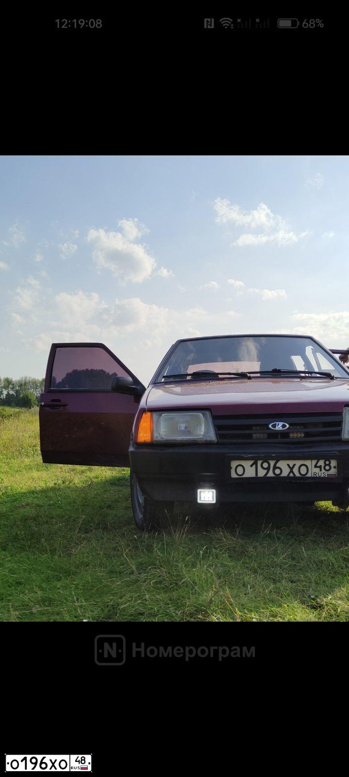 Фото автомобиля LADA 2109 SAMARA, 2002 — госномер О196ХО48. Цвет: СЕРЕБРИСТО-КРАСНЫЙ