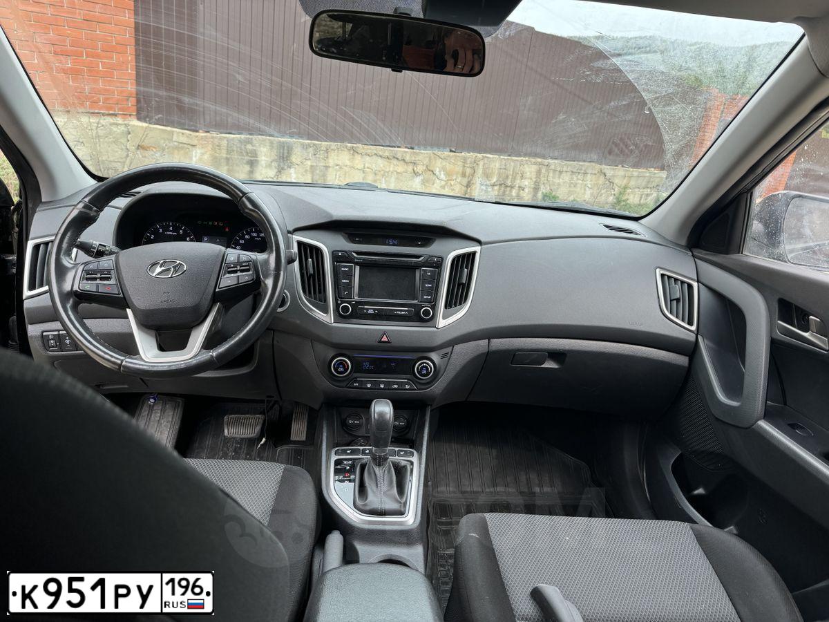 Фото автомобиля HYUNDAI CRETA, 2018 — госномер К951РУ196. Цвет: ЧЕРНЫЙ