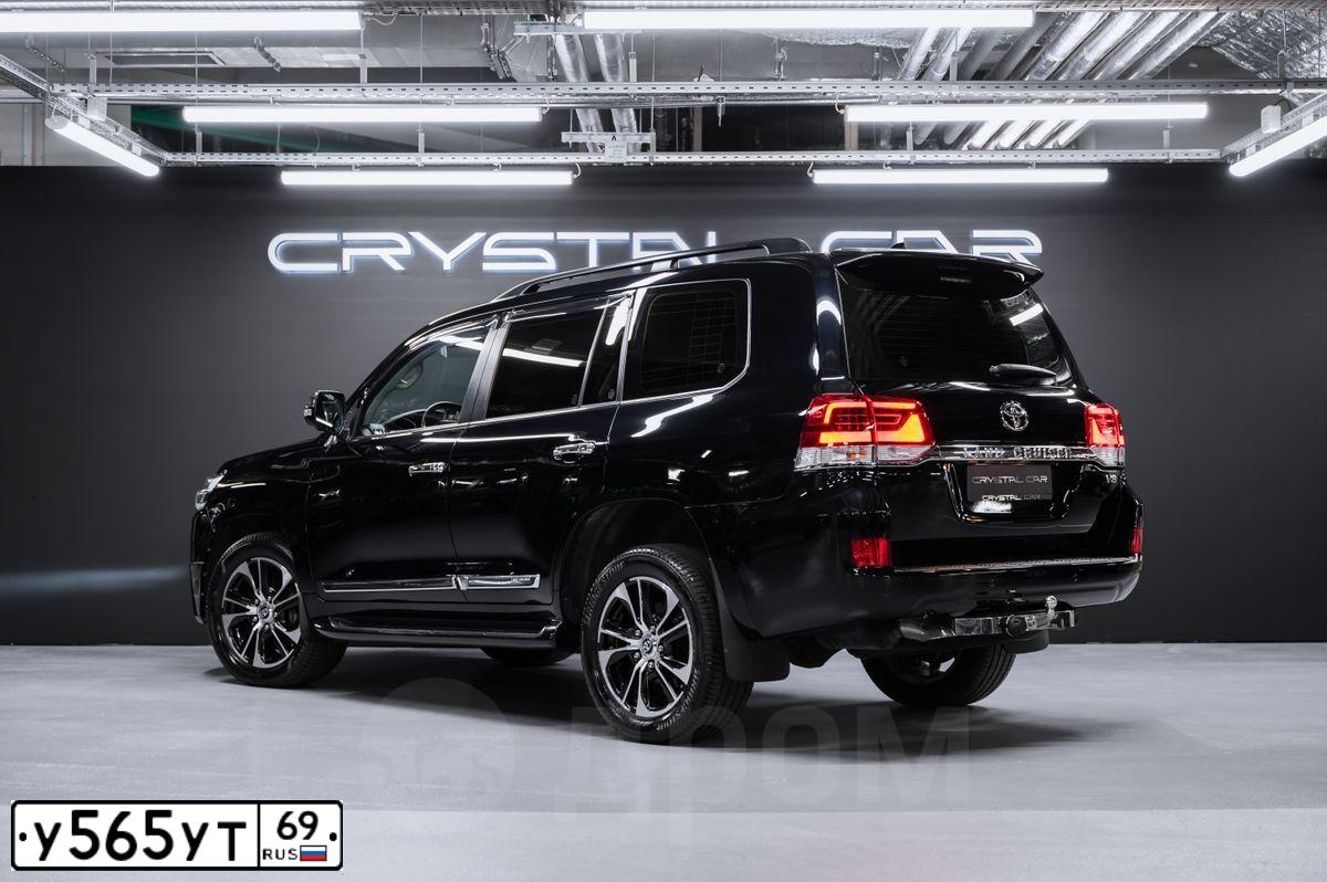 Фото автомобиля TOYOTA LANDCRUISER 200, 2018 — госномер М001НС69. Цвет: ЧЕРНЫЙ