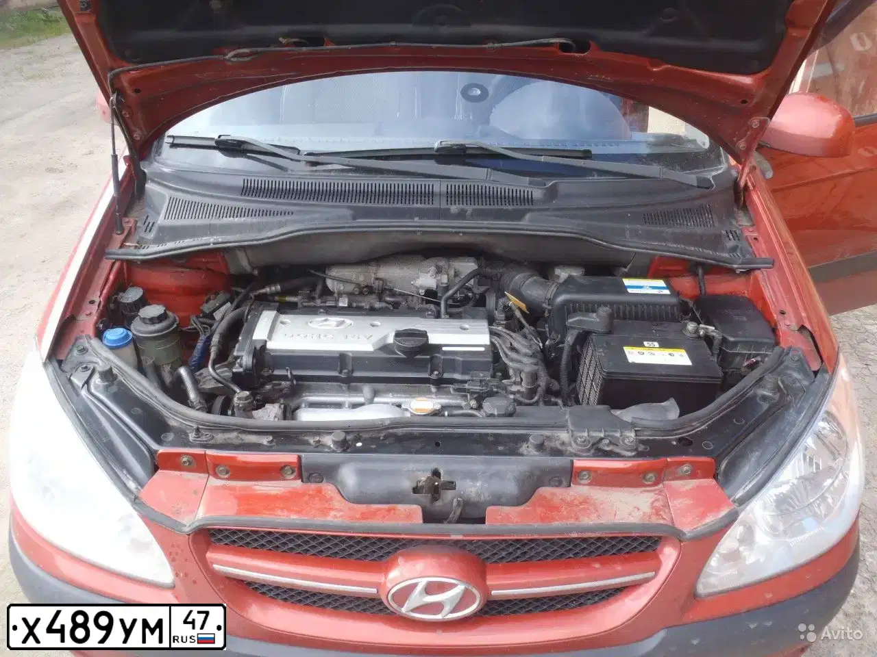 Фото автомобиля HYUNDAI GETZ, 2008 — госномер Т964ЕХ98. Цвет: Красный