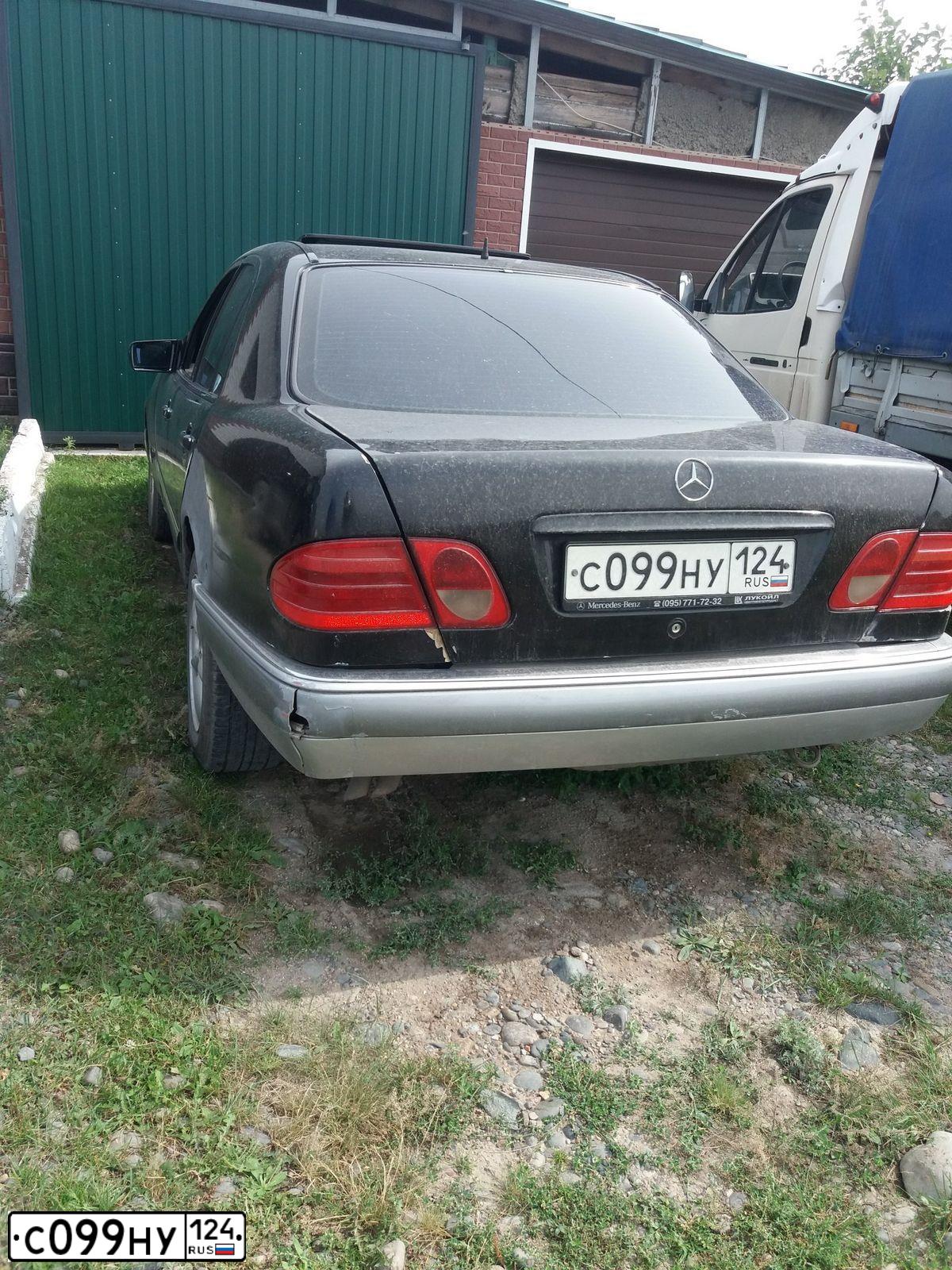 Фото автомобиля MERCEDES-BENZ E240, 1997 — госномер О342РУ124. Цвет: ЧЕРНЫЙ