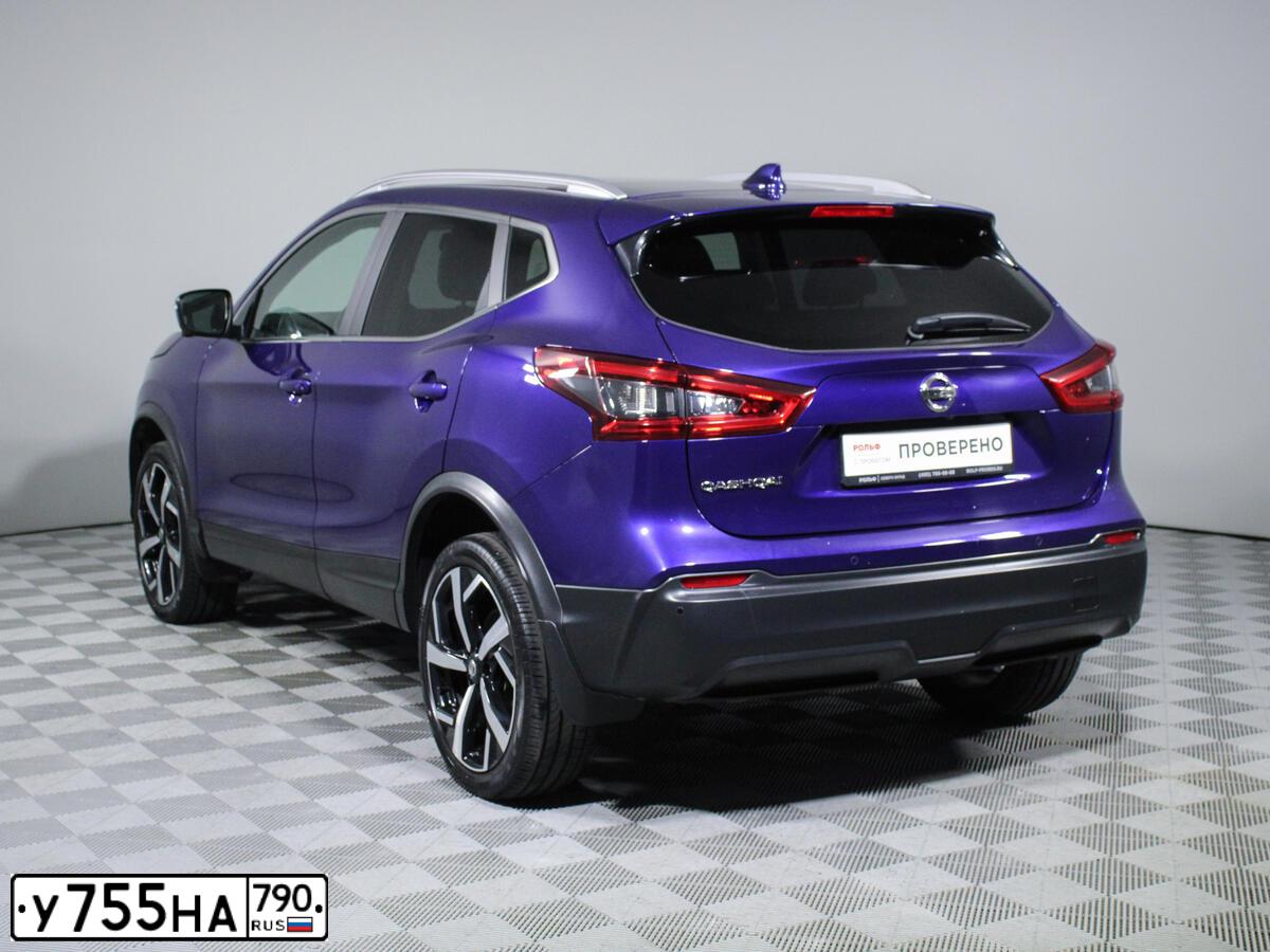 Фото автомобиля NISSAN QASHQAI, 2019 — госномер В432АУ977. Цвет: Темно-синий