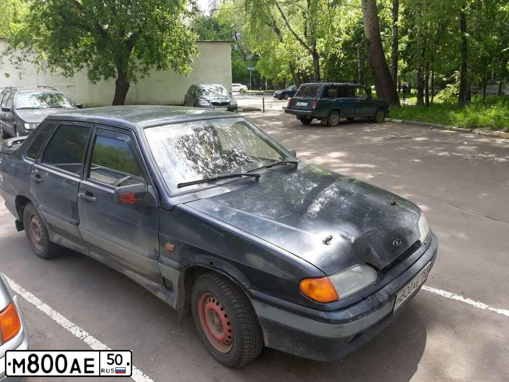Фото автомобиля AUDI 80, 1992 — госномер М800АЕ50. Цвет: СИНИЙ