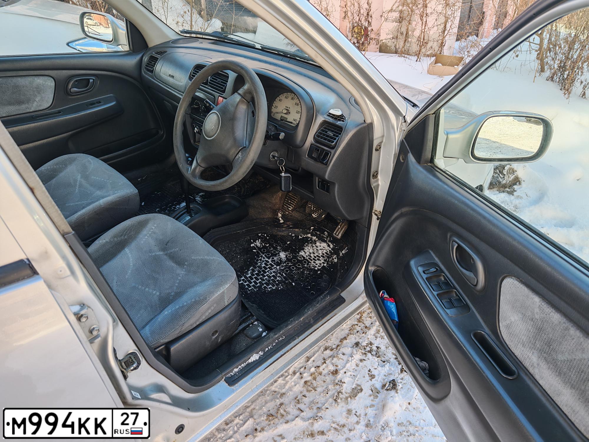 Фото автомобиля MAZDA CAROL, 2001 — госномер М994КК27