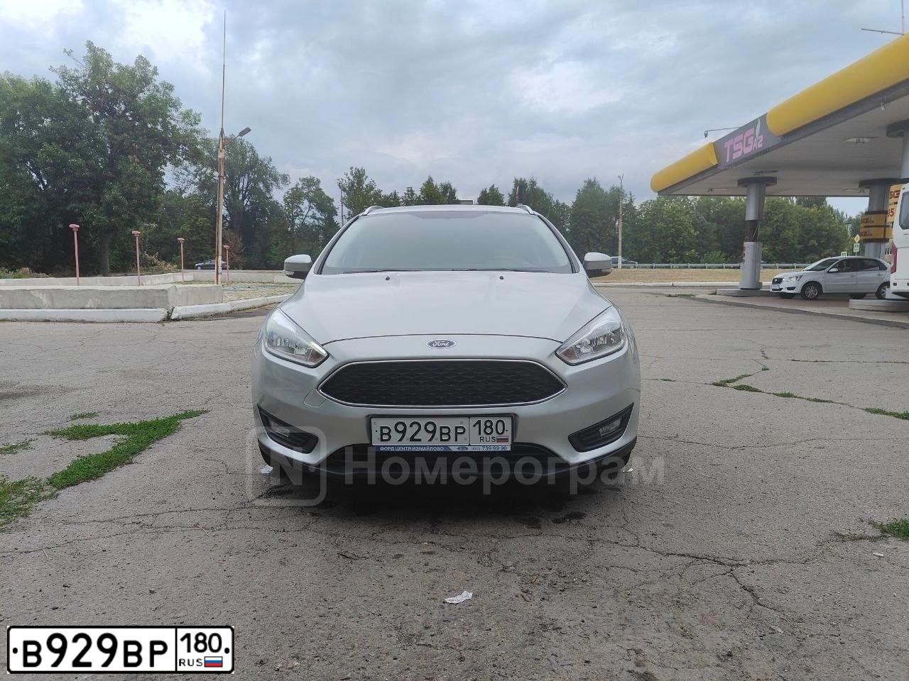 Фото автомобиля FORD FOCUS, 2016 — госномер В929ВР180. Цвет: СЕРЕБРИСТЫЙ