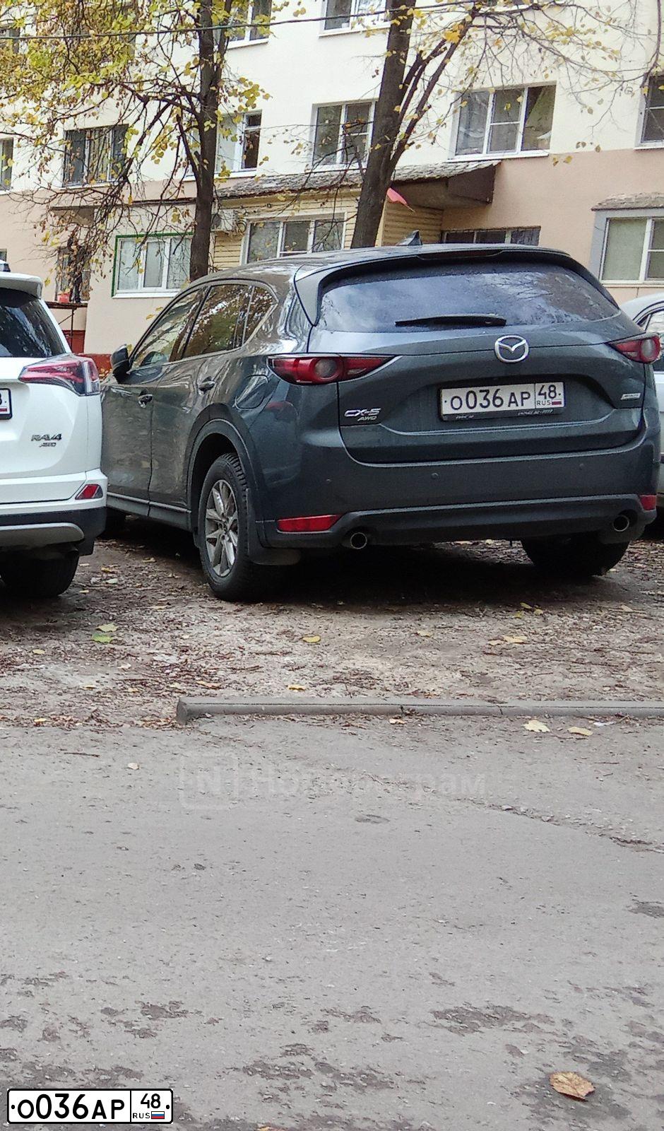 Фото автомобиля MAZDA CX-5, 2017 — госномер О036АР48. Цвет: Серый