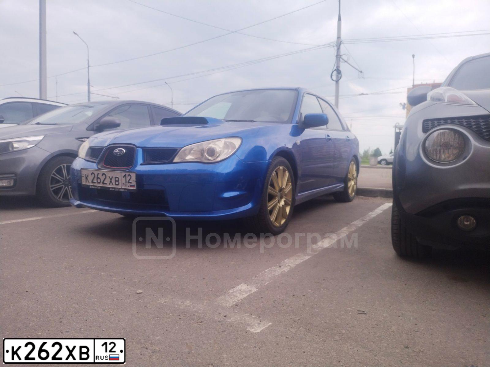 Фото автомобиля SUBARU IMPREZA, 2006 — госномер К262ХВ12. Цвет: синий