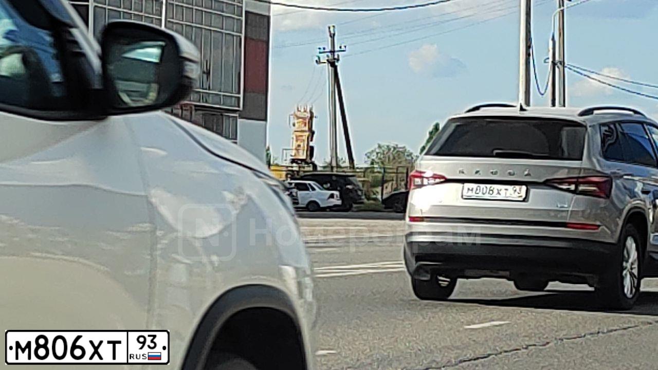 Фото автомобиля HONDA CIVIC, 2008 — госномер У659АА123. Цвет: СЕРО-ГОЛУБОЙ