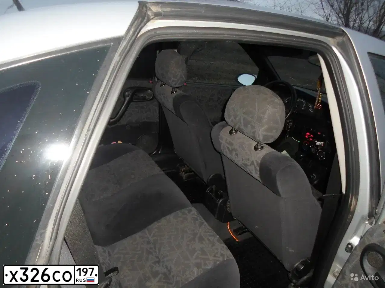 Фото автомобиля OPEL VECTRA, 1997 — госномер К723АМ126. Цвет: Серебристый