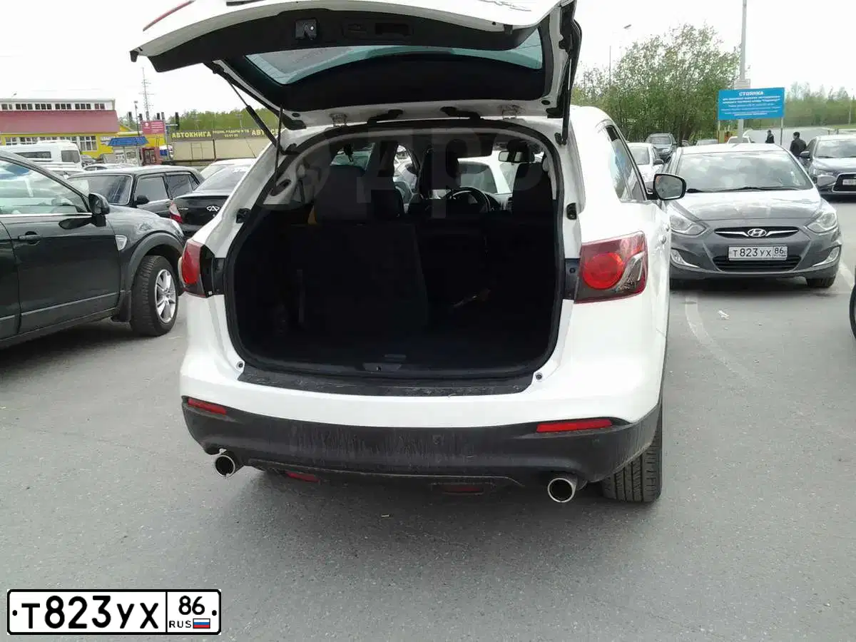 Фото автомобиля HYUNDAI SOLARIS, 2011 — госномер К204КК186. Цвет: ЧЕРНО-СЕРЫЙ