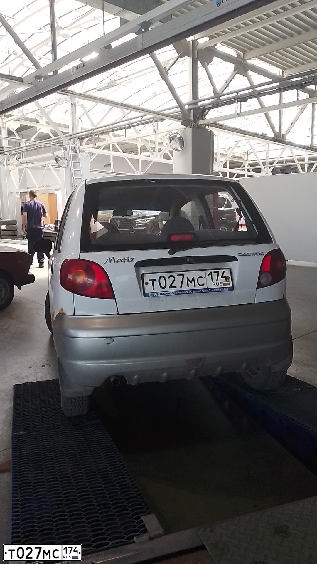 Фото автомобиля DAEWOO MATIZ, 2009 — госномер Т027МС174. Цвет: БЕЛЫЙ
