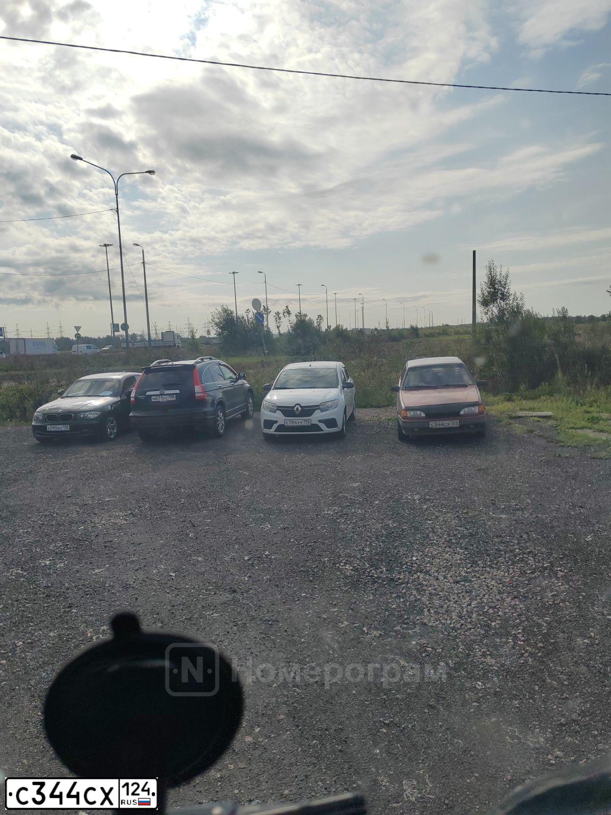 Фото автомобиля LADA 2115 SAMARA, 2005 — госномер В698КС198. Цвет: ТЕМНО-МАЛИНОВЫЙ