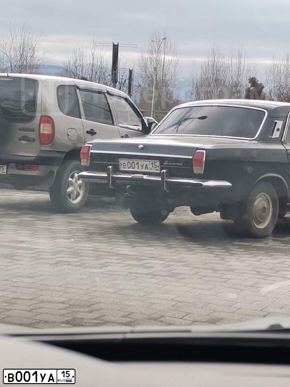 Фото автомобиля TOYOTA CAMRY, 2009 — госномер О712ОО15. Цвет: СЕРЫЙ МЕТАЛЛИК