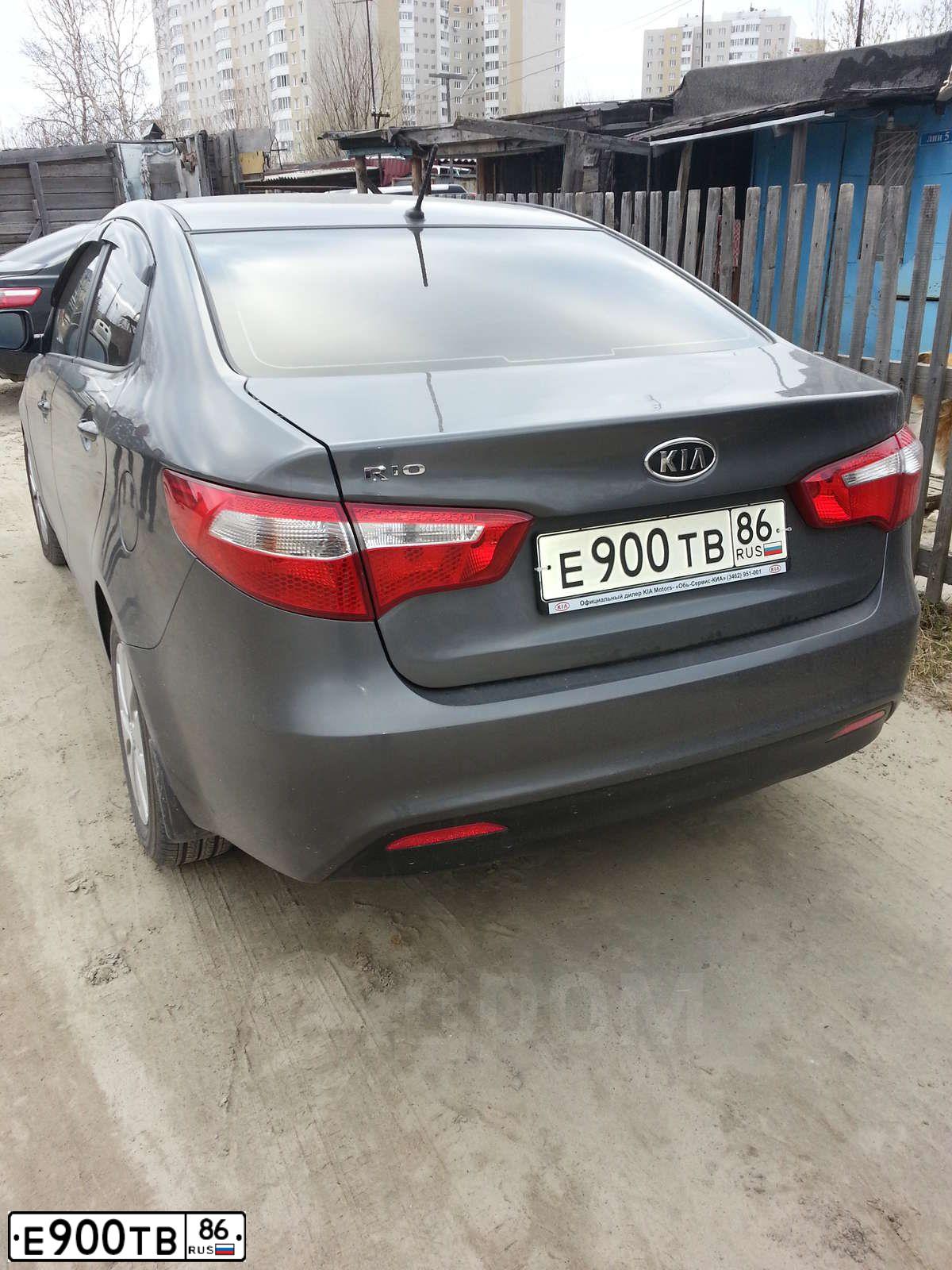 Фото автомобиля KIA CEE'D, 2015 — госномер Е900ТВ86. Цвет: Белый
