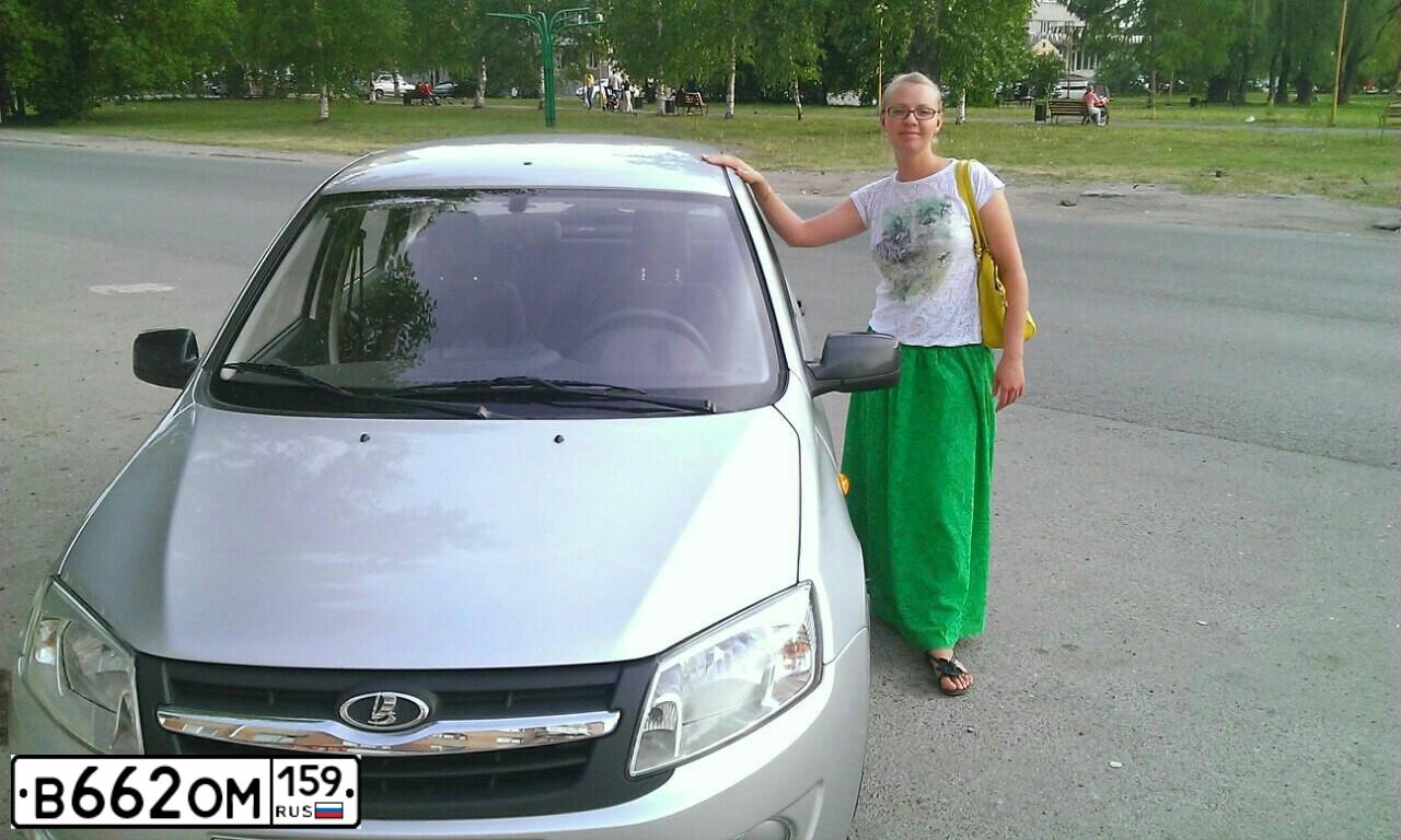 Фото автомобиля LADA 2190 GRANTA, 2013 — госномер М333ТВ159. Цвет: СЕРЕБРИСТЫЙ