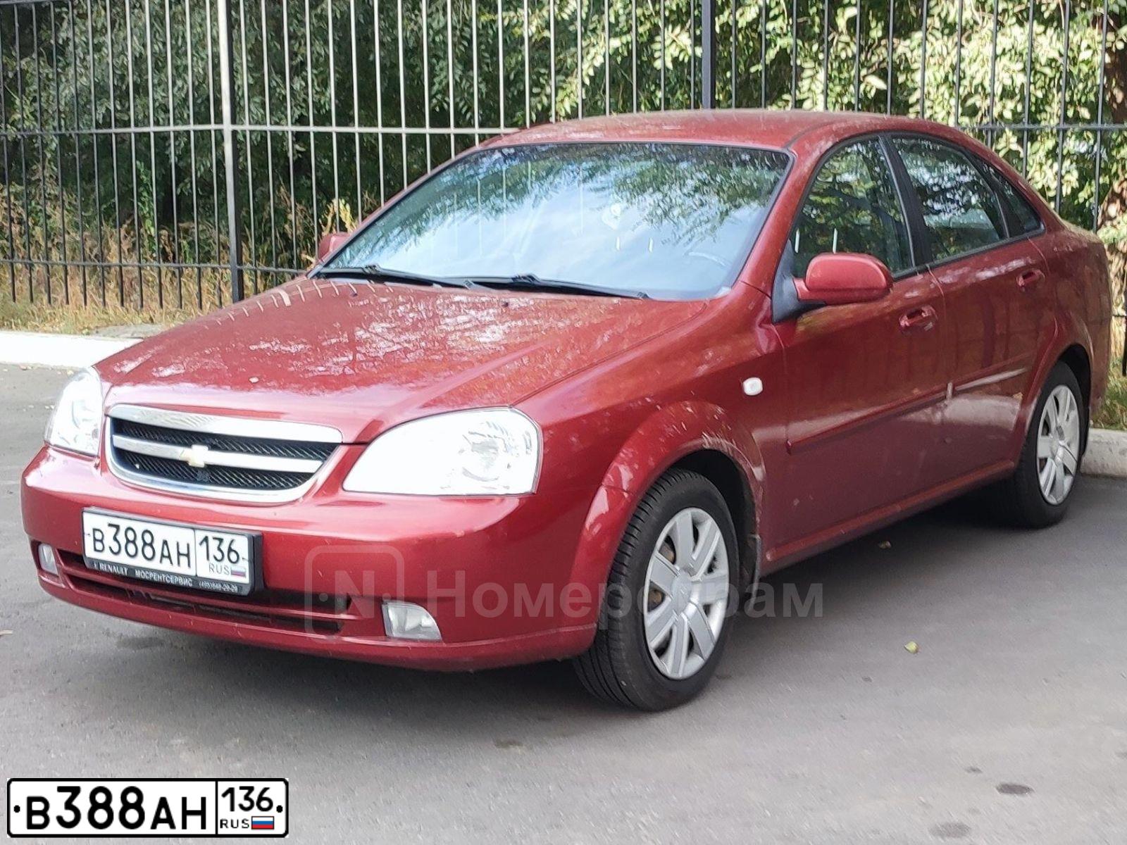 Фото автомобиля CHEVROLET LACETTI, 2008 — госномер В388АН136. Цвет: КРАСНЫЙ