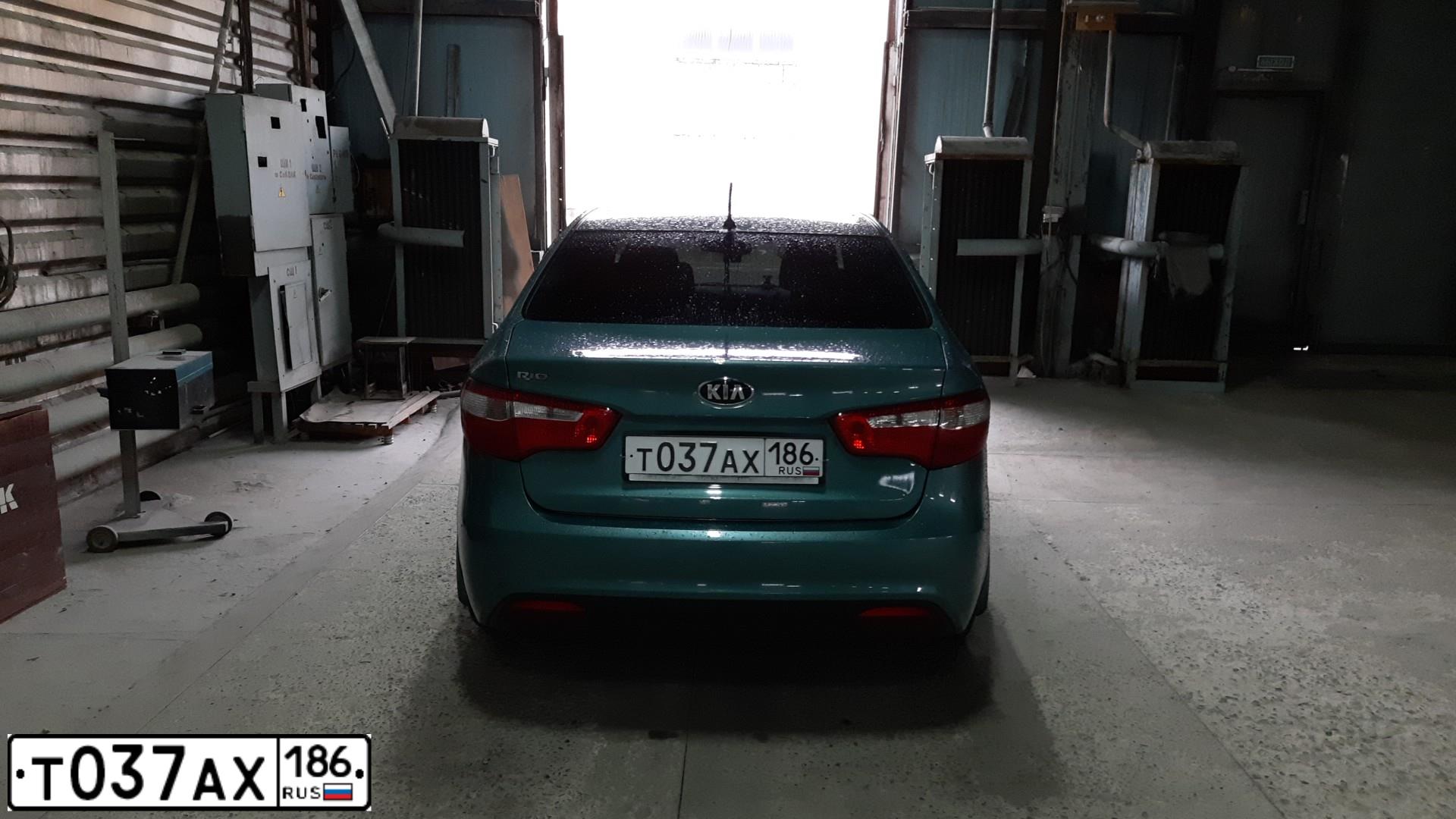 Фото автомобиля KIA RIO, 2014 — госномер В842РК12. Цвет: СВЕТЛО-ЗЕЛЕНЫЙ