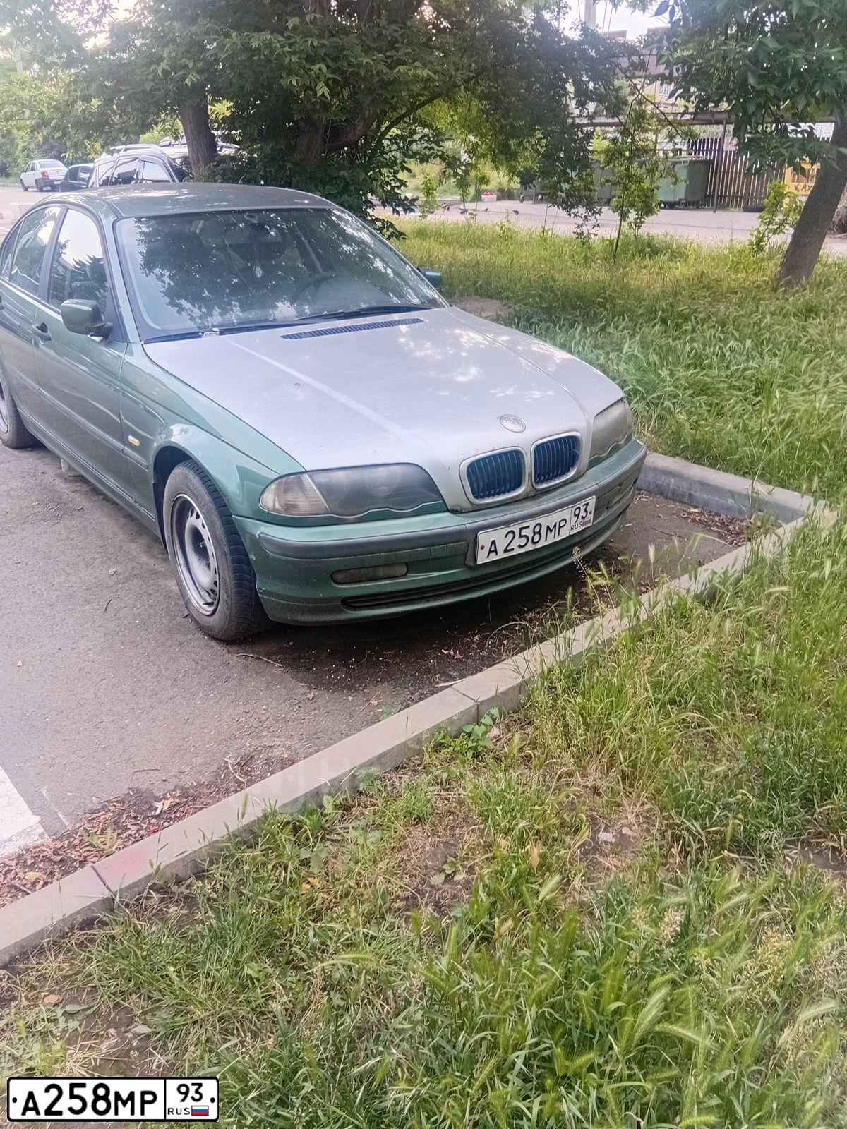 Фото автомобиля BMW SERIE 3, 1998 — госномер А258МР93. Цвет: ЗЕЛЕНЫЙ