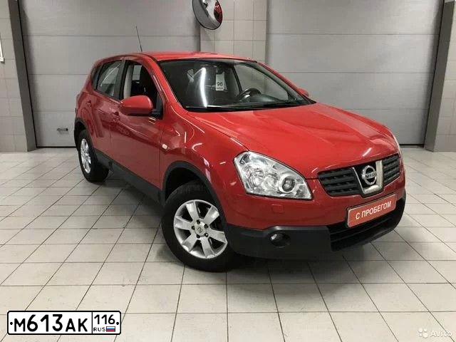 Фото автомобиля NISSAN QASHQAI, 2008 — госномер В445НЕ142. Цвет: Красный