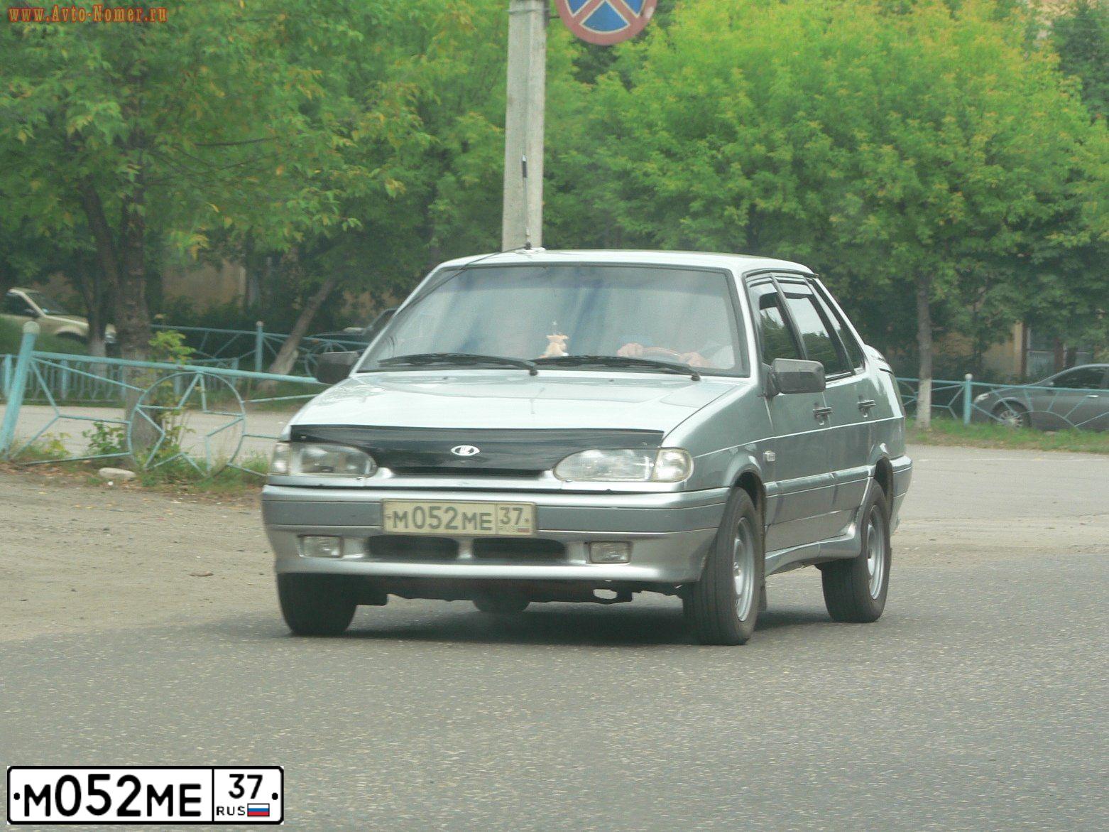 Фото автомобиля LADA 2115 SAMARA, 2001 — госномер М005КА52. Цвет: СЕРЕБРИСТЫЙ