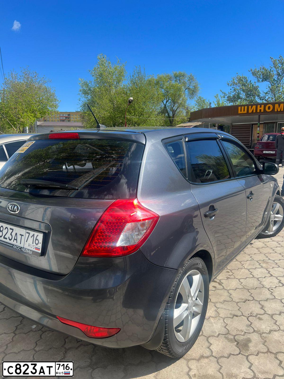 Фото автомобиля KIA CEED ED, 2010 — госномер О780ВС180