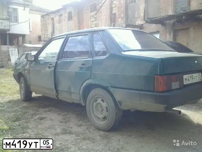 Фото автомобиля LADA 2109 SAMARA, 1997 — госномер Х928ЕР98. Цвет: ЗЕЛЕНЫЙ