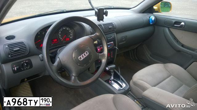 Фото автомобиля AUDI A3, 2000 — госномер У989СМ99. Цвет: ЖЕЛТЫЙ
