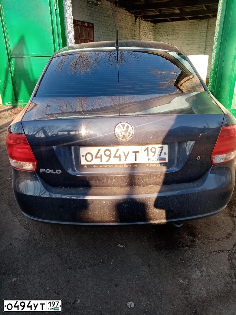 Фото автомобиля VOLKSWAGEN POLO, 2012 — госномер О494УТ197. Цвет: ТЕМНО-СИНИЙ