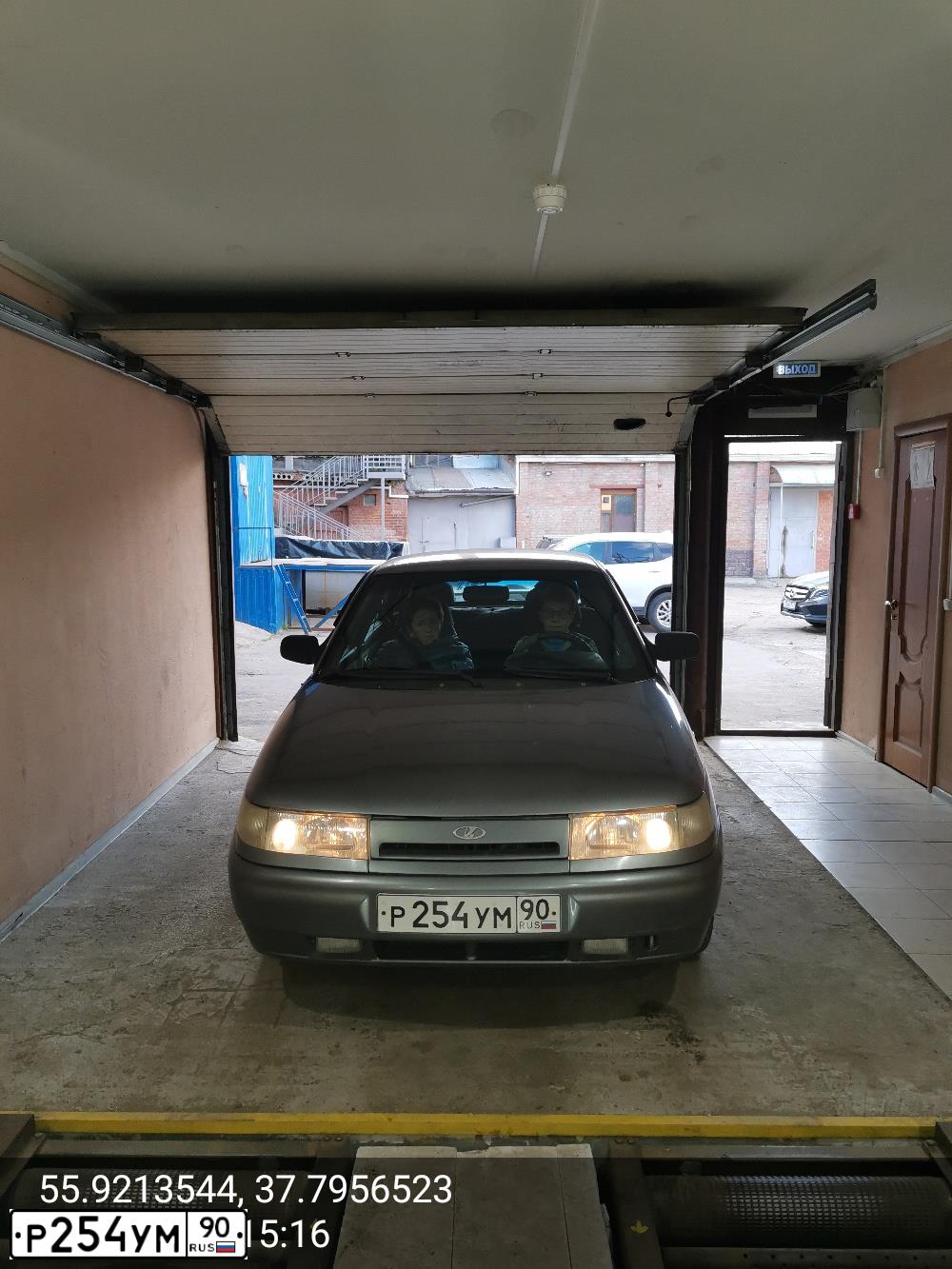 Фото автомобиля LADA 2110, 2005 — госномер А776КН550. Цвет: ЗЕЛЕНЫЙ СЕРЫЙ