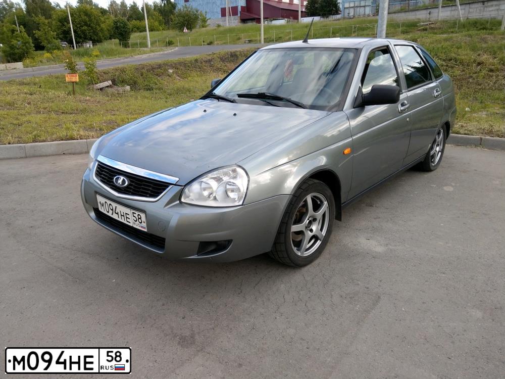 Фото автомобиля LADA 2172 PRIORA, 2008 — госномер М094НЕ58. Цвет: СРЕДНИЙ СЕРО-ЗЕЛЕНЫЙ МЕТ.