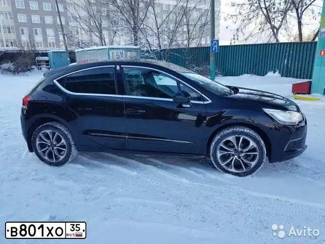 Фото автомобиля CITROEN DS4, 2012 — госномер Т149СК152. Цвет: ЧЕРНЫЙ