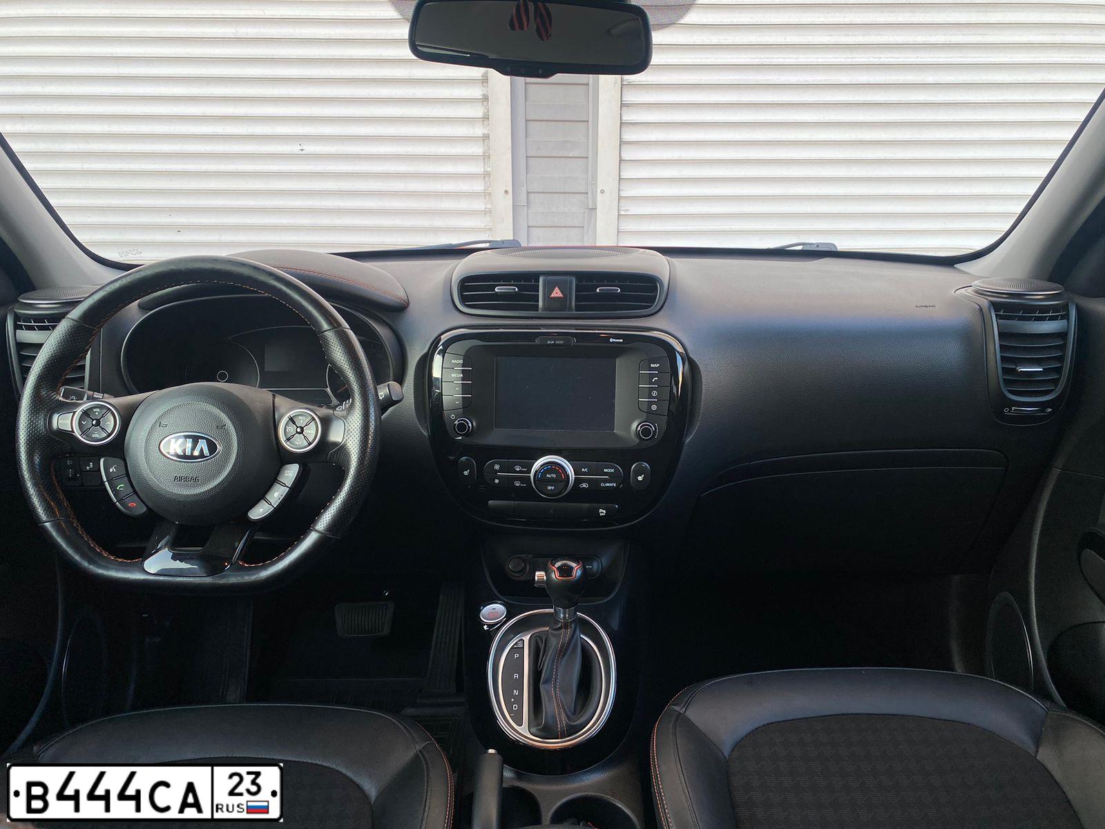 Фото автомобиля NISSAN PRIMERA, 2005 — госномер В444СА23. Цвет: ГОЛУБОЙ