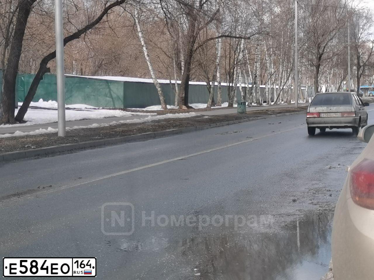 Фото автомобиля FAW BESTURN X80, 2020 — госномер Е077МУ136. Цвет: ЧЕРНЫЙ