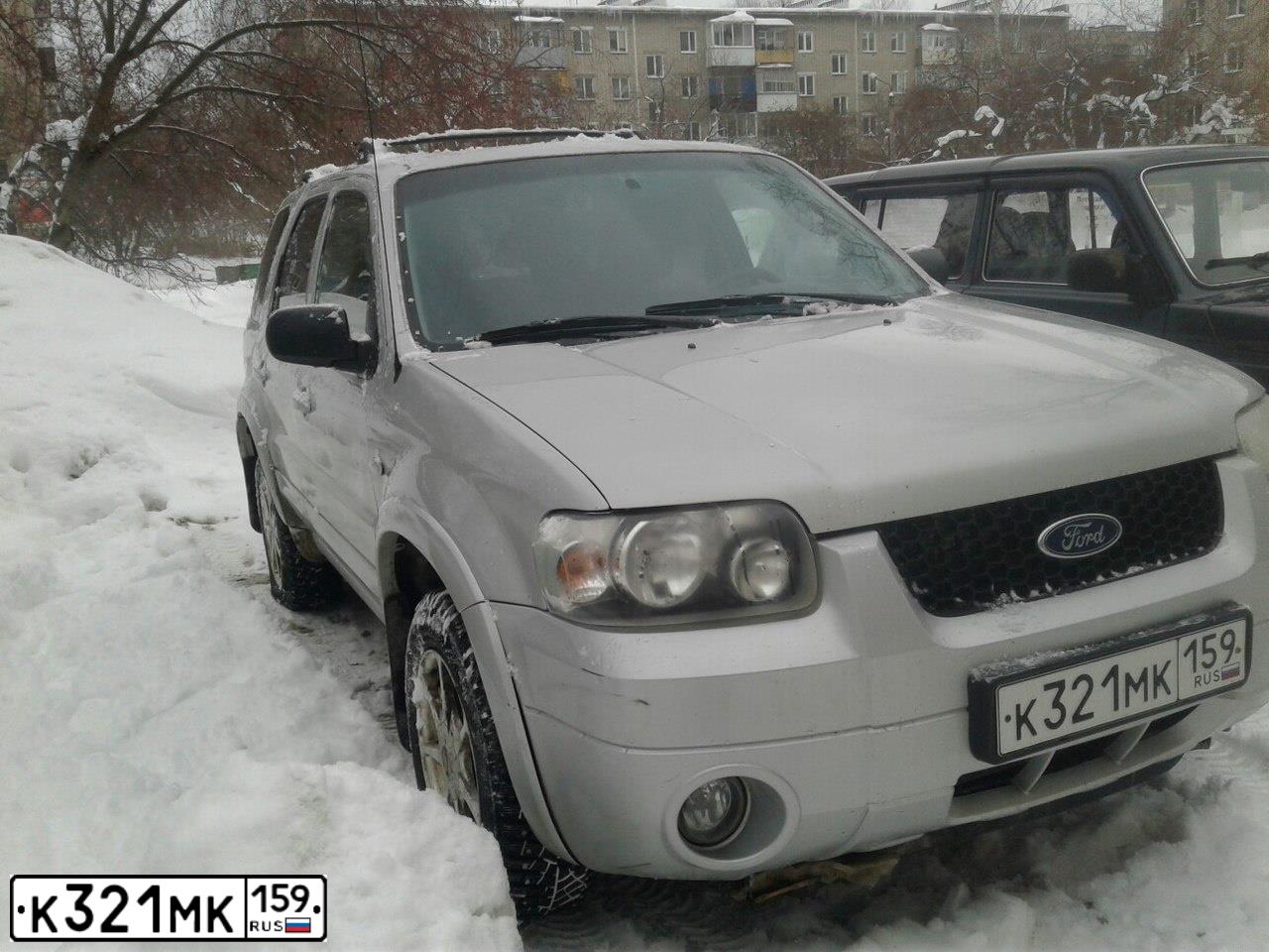 Фото автомобиля FORD MAVERICK, 2006 — госномер М777СА159. Цвет: Серебристый