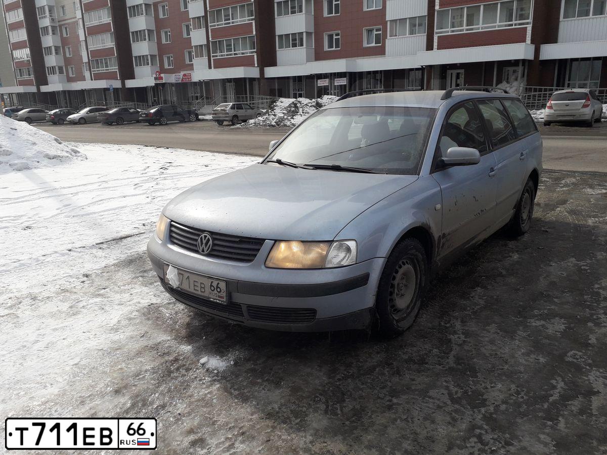 Фото автомобиля МЕРСЕДЕС MERCEDES-BENZ SL-CLASS, 1993 — госномер Р320УА196
