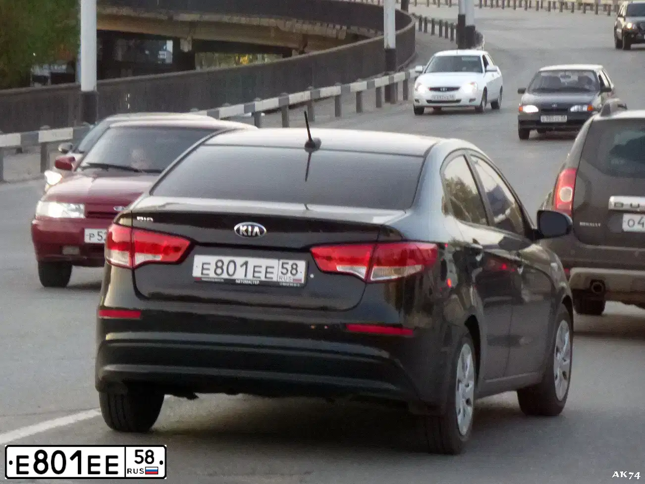 Фото автомобиля KIA RIO, 2017 — госномер С464ОС73. Цвет: ЧЕРНЫЙ