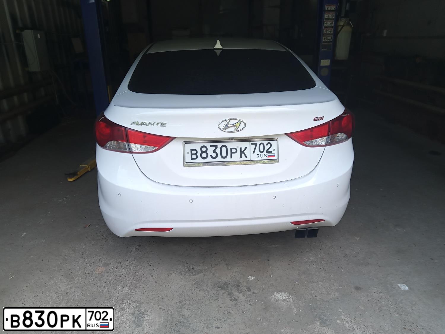 Фото автомобиля HYUNDAI AVANTE, 2013 — госномер М561АХ702