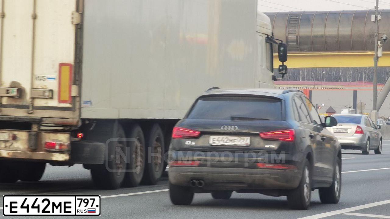 Фото автомобиля AUDI Q3, 2017 — госномер С168МН161. Цвет: ЧЕРНЫЙ