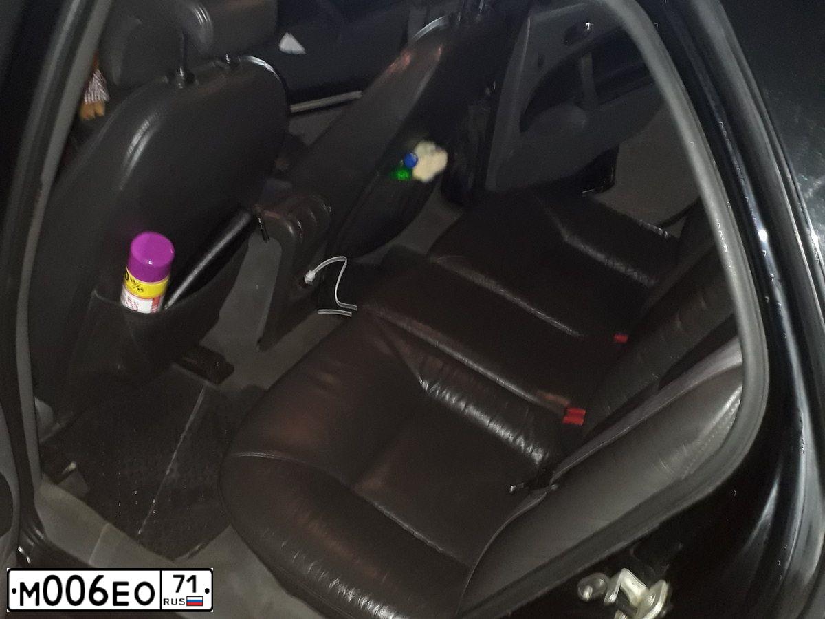 Фото автомобиля SAAB 9-5, 2000 — госномер М949ЕМ799. Цвет: ЧЕРНЫЙ