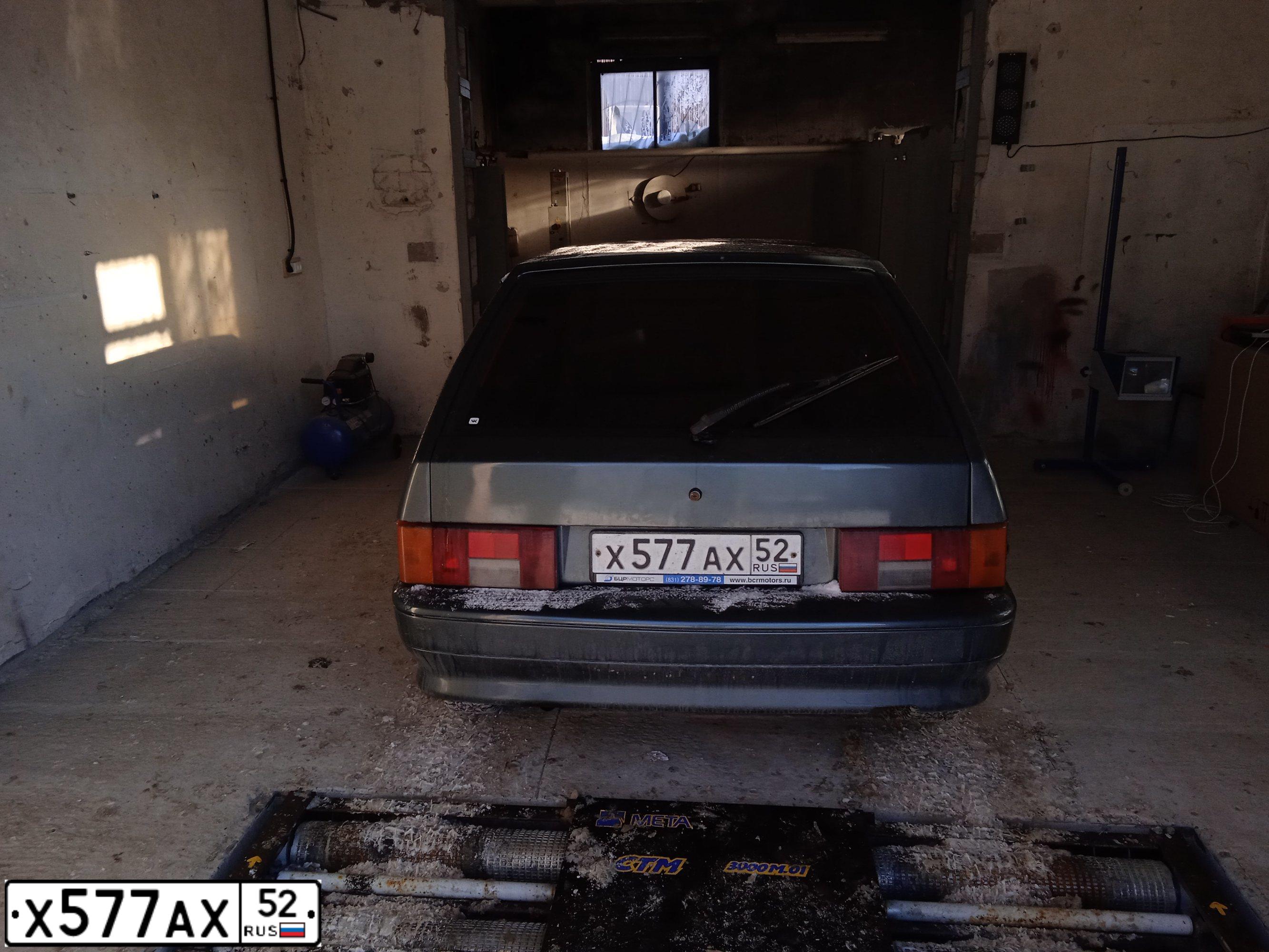 Фото автомобиля LADA 2114 SAMARA, 2008 — госномер Х682ВС152. Цвет: СЕРО-СИНЕ-ЗЕЛЕНЫЙ
