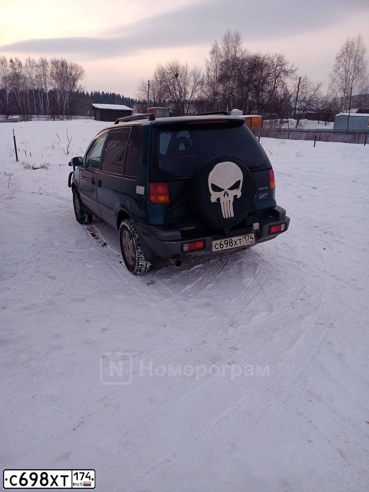 Фото автомобиля LADA VESTA, 2018 — госномер С698ХТ174. Цвет: Коричневый