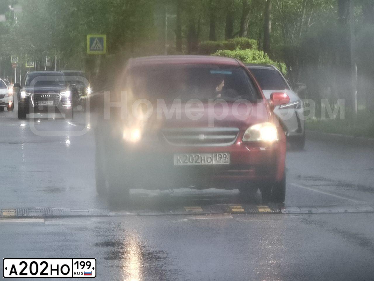 Фото автомобиля TAGAZ PORTER, 2008 — госномер Р619КО797. Цвет: синий