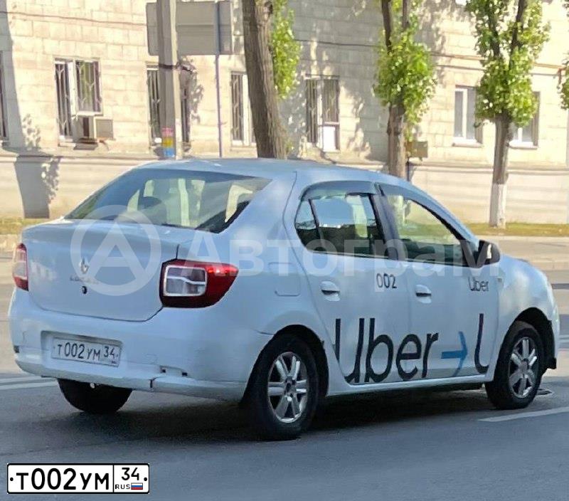 Фото автомобиля VOLKSWAGEN POLO, 2021 — госномер В755УР30. Цвет: Белый