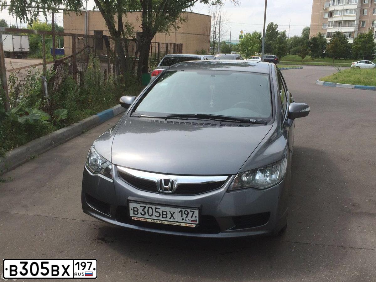 Фото автомобиля HONDA CIVIC, 2010 — госномер Р017АМ716