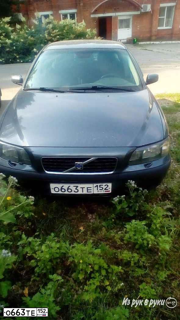 Фото автомобиля VOLVO S60, 2003 — госномер Е389КР197. Цвет: СЕРЫЙ ТЕМНЫЙ