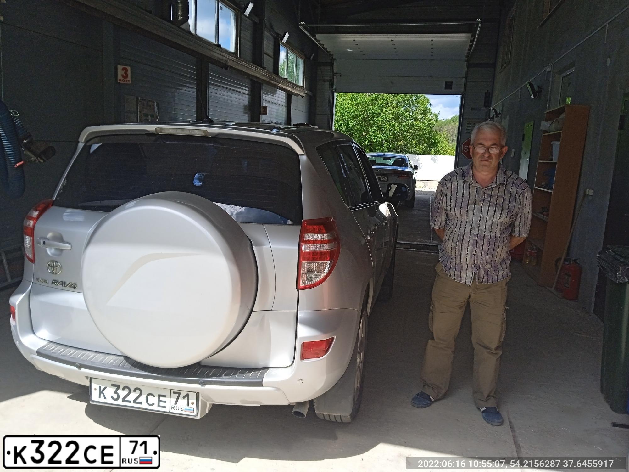 Фото автомобиля TOYOTA RAV4, 2011 — госномер К322СЕ71. Цвет: СЕРЕБРИСТЫЙ