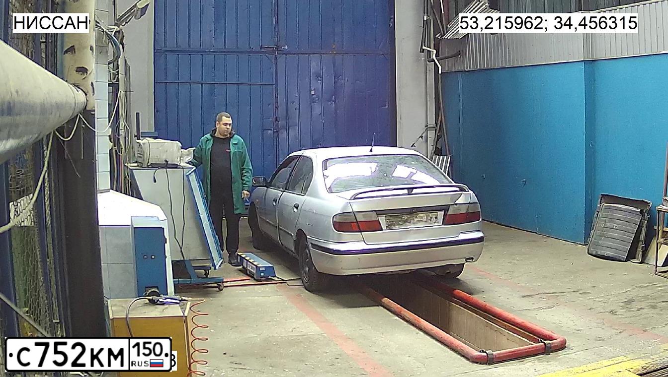 Фото автомобиля NISSAN PRIMERA, 1997 — госномер О739НУ32